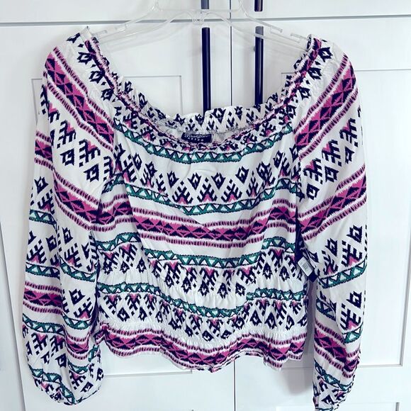 Wrangler Women’s Off The Shoulder  Top - M - NWT - Picture 2 of 6